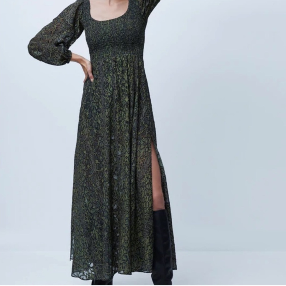 NWT French Connection Aurey Smocked Maxi Dress snake print